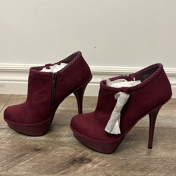 Brand New Burgundy Stiletto/High Heels Boots - Picture 3 of 7